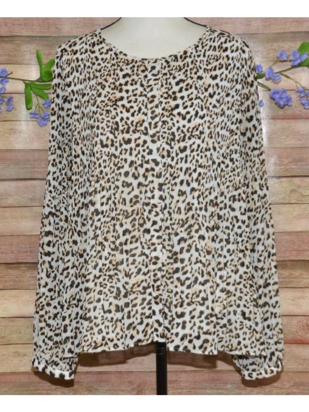 Banana Republic Animal Print Pleated Hidden Button Bishop Sleeve Top Blouse XL